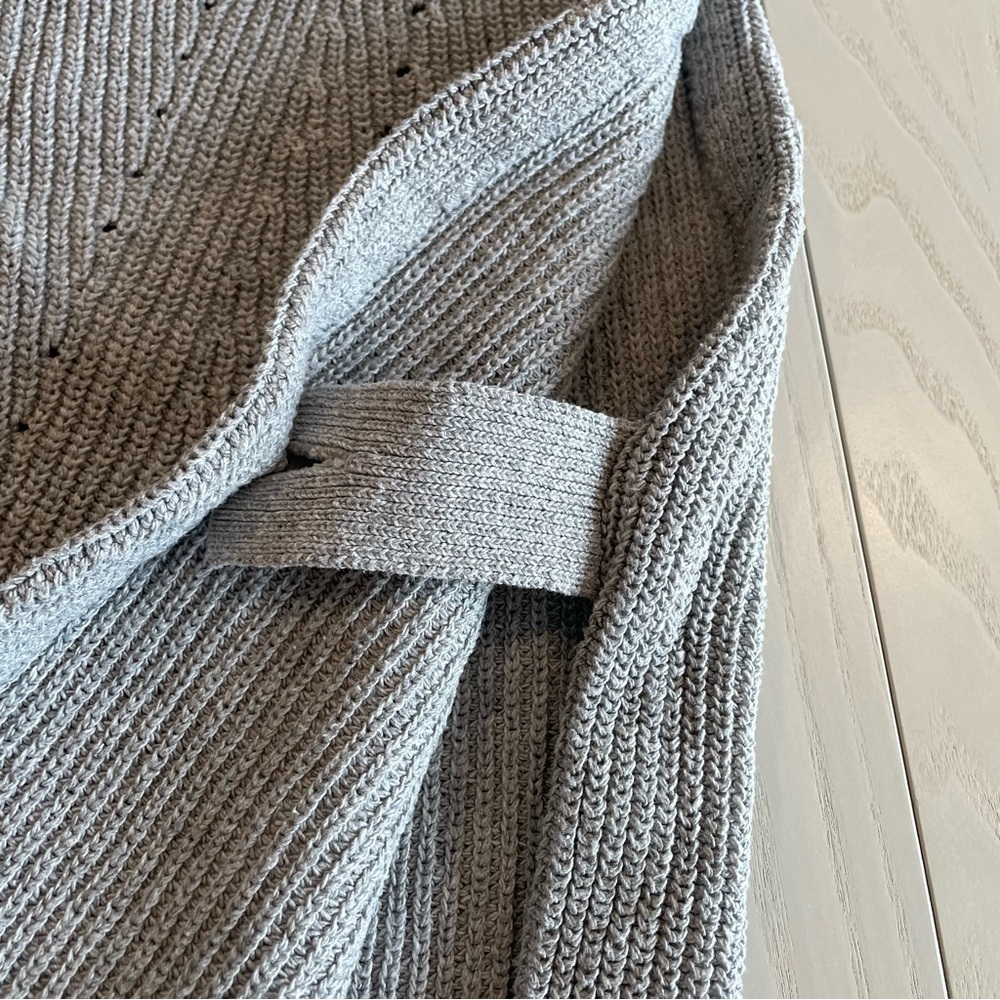 Pilcro Anthropologie Mock Neck Layering Sweater Vest (Gray) - M/L - Picture 8 of 8
